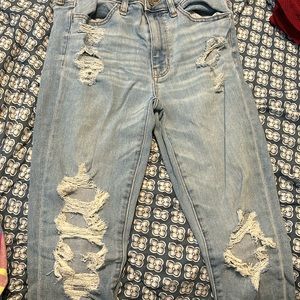 American eagle distressed jeans